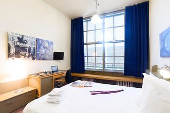 Camplus Guest Lingotto Casa Per Ferie Hotel